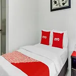 OYO 90730 Padekosan Syariah